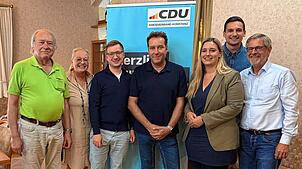 Georg Eisenmann (von links), Marianne Guthoff, Stefan Jäkel, Patrick Pfeiffer, Stefanie  Hilpert-Klarmann, Levin Eisenmann und Thomas ...