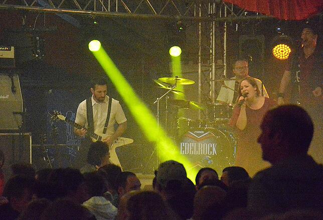 Bild 10: Diese 13 Bilder zeigen, warum das Schonacher Volksfest so ein Hit ist