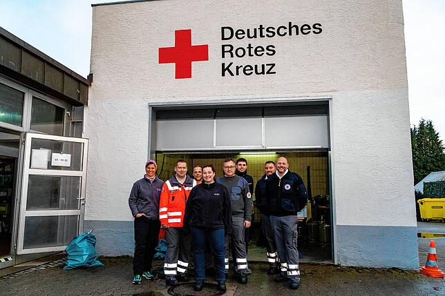 Bild 9: Danke  allen fleißigen Helfer, die beim 72 Stunden Wasser-Chaos angepackt haben