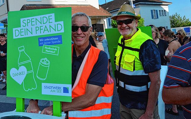 Bild 26: Gute Stimmung beim dritten Konzertabend des Markdorf Open-Air 2025