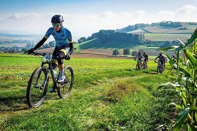 Auf Rang 43: Für das schöne Panorama bei der Fahrt im Hegau hatte der Wehrer Lars Reniger vom Team Herzlichst Zypern kaum Blicke übrig.