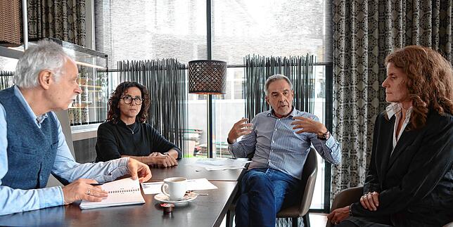 Ordentlich Blutdruck herrscht derzeit bei den Konstanzer Hoteliers. Im Vorfeld der Debatte über die Bettensteuer unterhält sich ...