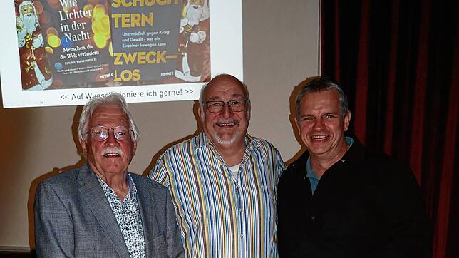 Willi Moosmann, Jürgen Grässlin und Frank Geiger (von links) nach der Lesung im Schloss Schönau. Foto: Michael Gottstein