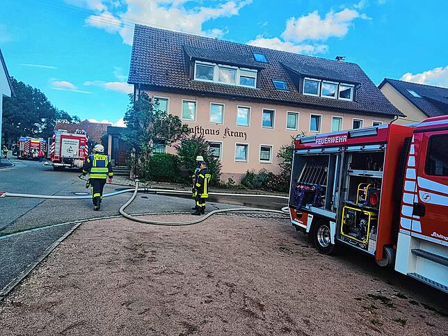 80 Feuerwehrleute waren im Einsatz.