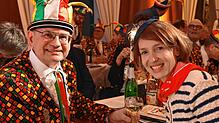 Narrenrichter Jürgen Koterzyna und die neue Bürgermeisterin Susen Katter.