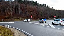 Die Stoppstelle vor der Bundesstraße 313: Wer von Wahlwies oder der Autobahnabfahrt Stockach West kommt, muss an dieser Stelle mit ...