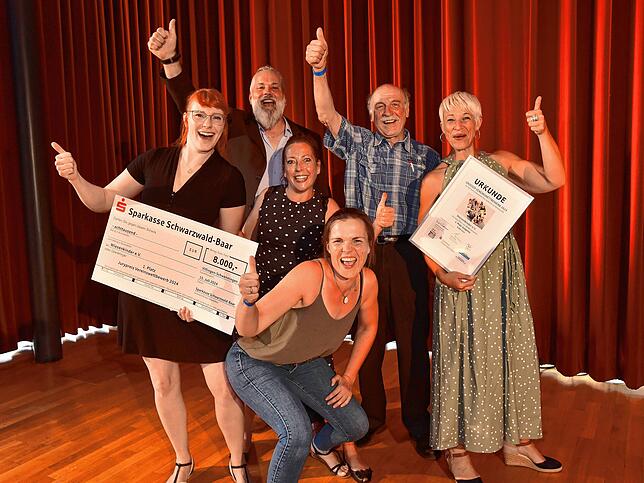 Der Verein Wiesenkinder aus Hüfingen ist der Favorit der Jury und erhält 8000 Euro Preisgeld. Mit dem Geld will der Verein einen ...
