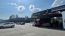 (Archivbild von 2023) Auf Höhe des Clubs „Grey“ in der Max-Stromeyer-Straße ist es Sonntagnacht, 27. April, zu einer Auseinandersetzung ...