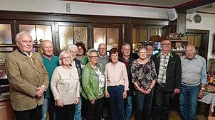 Im Bild von links Wolfgang Förtsch (40 Jahre), Miodrag Timotic (Beirat), Sigrid Förtsch (40 Jahre), Anneliese Keller (25 Jahre), Ingrid ...