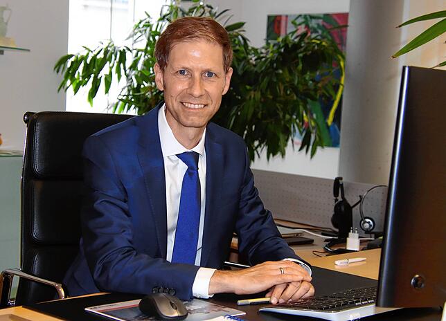 David Winterhalder ist Mitglied des Vorstandes der Voba Schwarzwald-Donau-Neckar eG und seit 27 Jahren bei der Volksbank Meßkirch, wo er ...