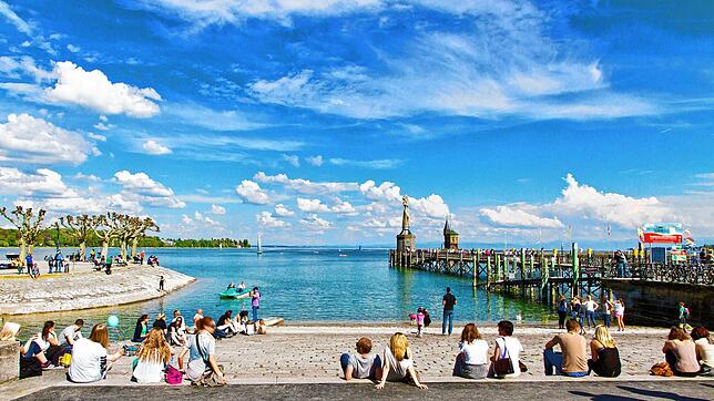 Die Freizeit in der Bodensee-Region, im Schwarzwald und am Hochrhein genießen.
