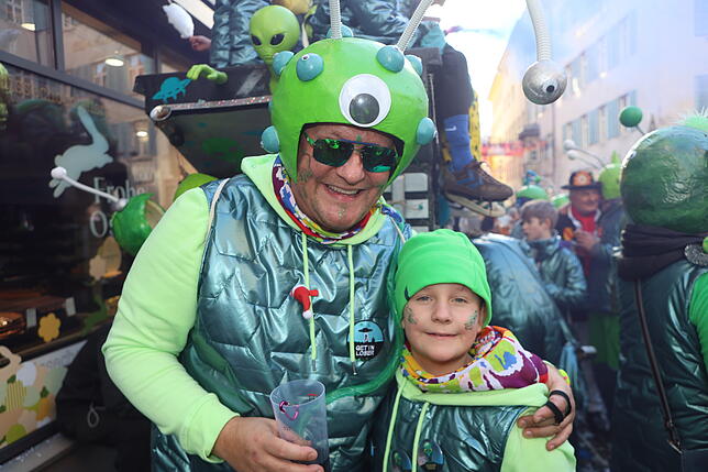 Bild 17: Konstanzer Straßenfasnacht 2025: Wenn die Altstadt zur Partyzone wird - Hier die schönsten Bilder!