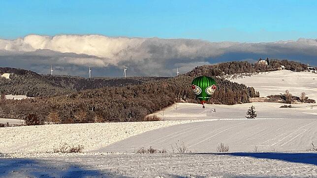Links hinten im Wald sind die Windräder im Gebiet Amtenhausen zu sehen. Sie stehen auf Flächen von Fürstenberg Forst und sind seit rund ...