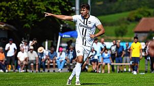 Tim Stolz ist zurück beim SV Aasen. Beim Erfolg gegen die SG Dettingen-Dingelsdorf wurde der 25-Jährige eingewechselt und steuerte einen ...