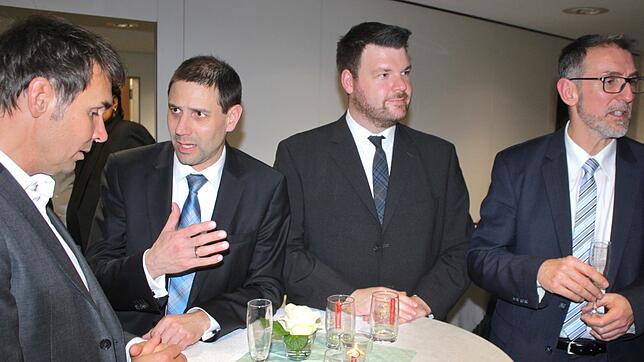 Die Gäste des Neujahrsempfanges fanden sich in etlichen Gesprächsrunden zusammen.