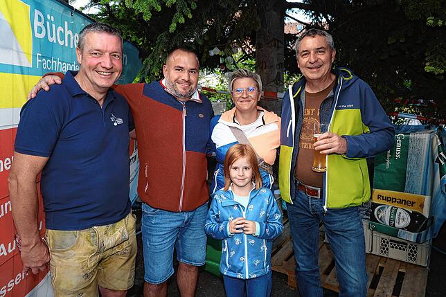 Bild 4: Das Dingelsdorfer Herbstfest 2025 geht weiter – hier sind die Fotos vom Samstagabend