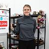 Iris Gähme, Geschäftsführerin des DRK Donaueschingen, ist auch für die Kleiderwelt zuständig. Hier werden Artikel im Zeichen der ...