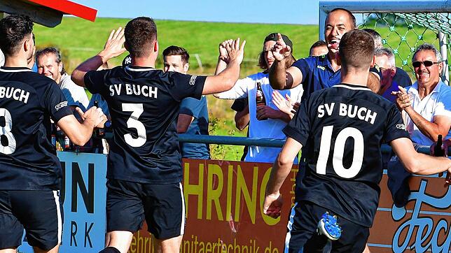Überragend: Der SV Buch startete unter dem neuen Trainer Daniel Pietzke durchwachsen. Plötzlich aber platzte der Knoten &ndash; sieben ...