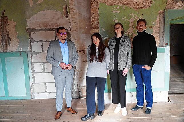 Tengens Bürgermeister Selcuk Gök, Community-Managerin Cynthia Weißflog, Eventmanagerin Vera Schemmann und Thomas Blennemann (von links) ...