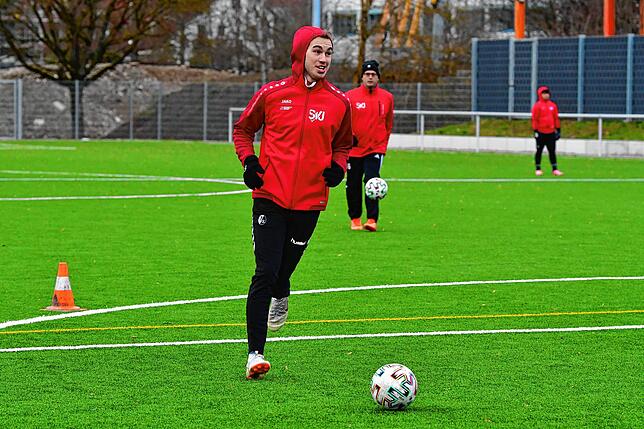 Bild 3: Eindrücke vom Training der E-Junioren des SV Jestetten nach der Corona-Pause