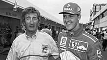 Der damalige Formel-1-Teamchef Eddie Jordan und der damalige Formel-1-Pilot Michael Schumacher am 10. April 1997 an der Rennstrecke von ...