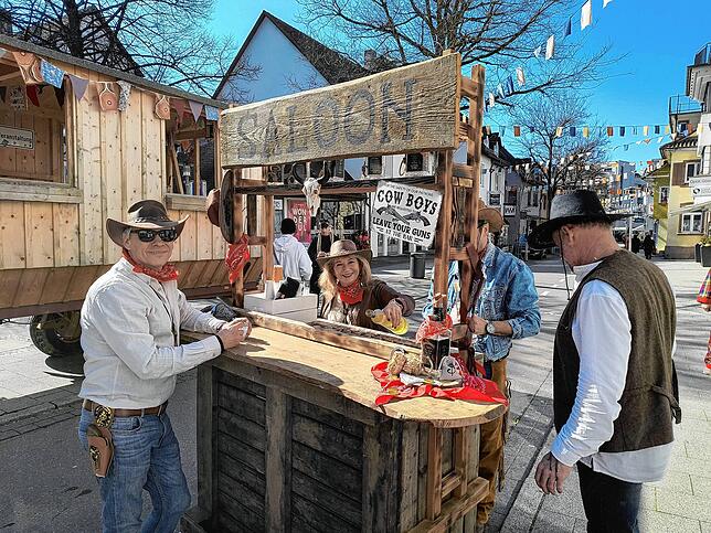 Bild 12: "Markdorf total verruckt": Die besten Bilder von der Straßenfasnet