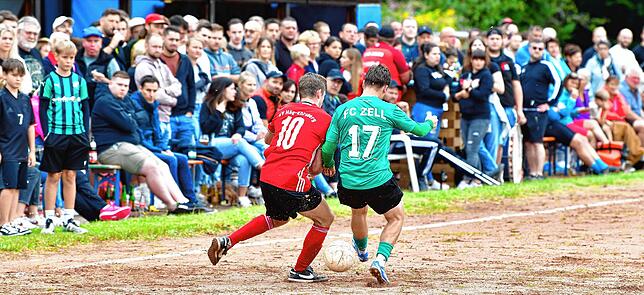 Bild 25: FC Zell siegt 4:1 beim „roten Dino“ SV Häg-Ehrsberg – und wir haben Bilder!
