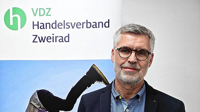 Hans-Peter Obermark ist beim Verband des Deutschen Zweiradhandels für die Mitgliederbetreuung zuständig.