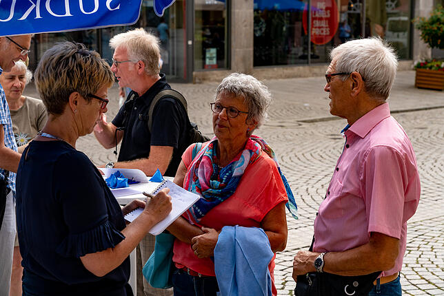 Gerlinde und Hermann Eckstein wissen seit einer Reise durch Polen: Es geht auch sauberer. Dort würde selbst in großen Städten wie Krakau ...