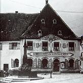Früher war das ehemalige Spital und spätere Gasthaus „Koloss“ nicht so schön wie heute.