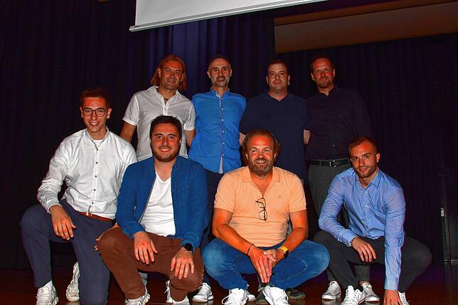 Bild 13: Schiedsrichter im Fußballbezirk Hochrhein feiern ihren 100. Geburtstag