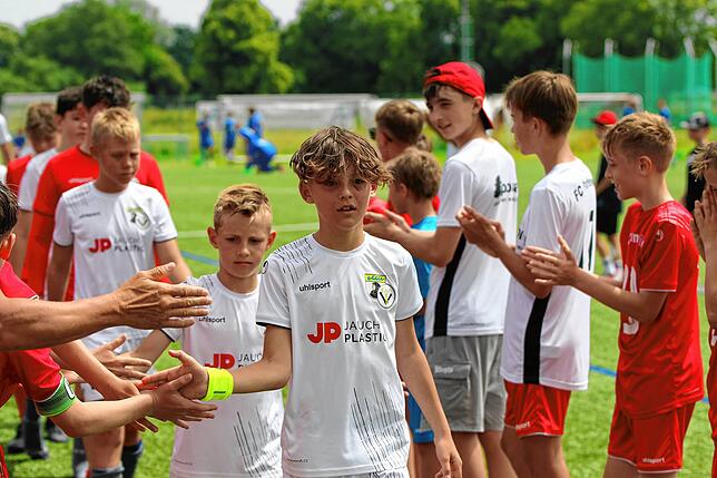 Bild 16: Unsere Bildergalerie vom Pokalfinale der D-Junioren zwischen dem FC Pfaffenweiler und SG Peterzell!