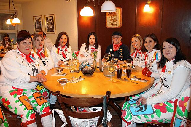 Bild 21: Fasnacht 2025: So lebendig war der Wecken in Tiengen am Schnutzigen Donnerstag - Die besten Bilder!