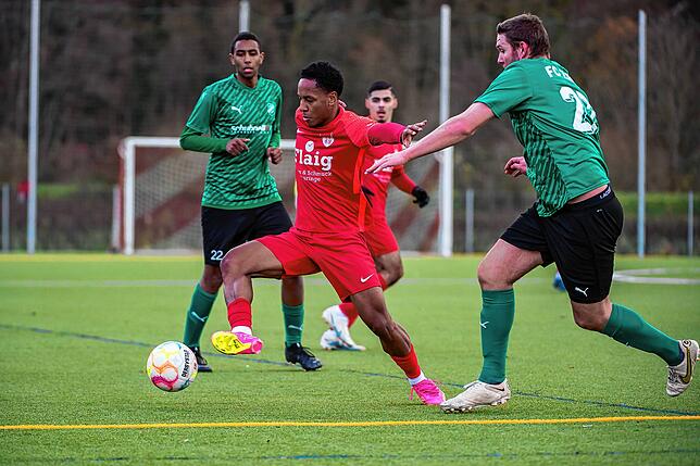 Bild 1: FC Tiengen 08 und FC Zell trennen sich 1:1 &ndash; und wir haben Bilder!