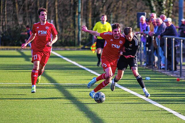 Bild 12: SV 08 Laufenburg besiegt den FSV Rot-Weiß Stegen mit 2:0 – und wir haben Fotos!