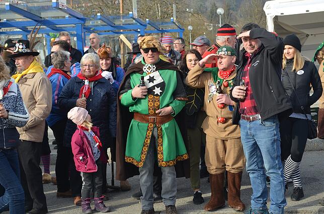 Bild 27: Bilder von den Narrentagen in Eigeltingen &ndash; Der Narrenbaum