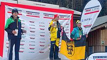 Gesamtsieger Raphael Perenthaler (Mitte) und der Drittplatzierte Maximilian Scheja (rechts). Bild: Andreas Perenthaler
