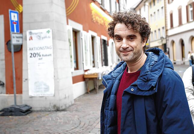 Schauspieler Oliver Wnuk kehrt wieder für ein paar Tage in seine Heimatstadt zurück.