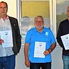 Ehrungen (von links): Volker &bdquo;Mackie&ldquo; Ruff betonte bei seiner Ehrung für 25 Jahre Mitgliedschaft im FC Wehr: &bdquo;Ihr habt ...