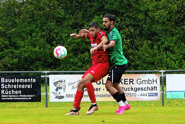 Bild 9: Die besten Bilder vom Duell zwischen dem FV Walbertsweiler-Rengetsweiler und dem VfR Stockach