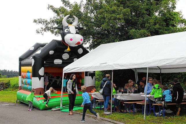 Bild 5: 100 Jahre Schützenverein Seelfingen: Alle Bilder zur Jubiläumsparty