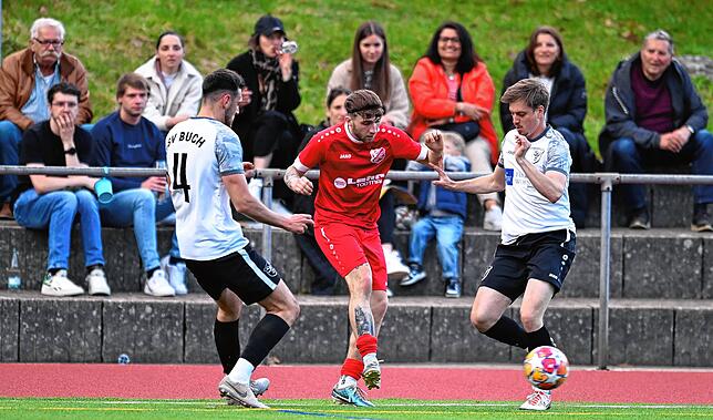 Bild 11: SV Buch spielt 1:1 beim FC Schönau – und wir haben Fotos!