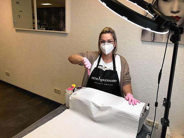 Melanie Kaysi aus Tiengen musste ihr Geschäft seit November trotz verschiedener Sicherheits- und Hygienemaßnahmen geschlossen halten. ...