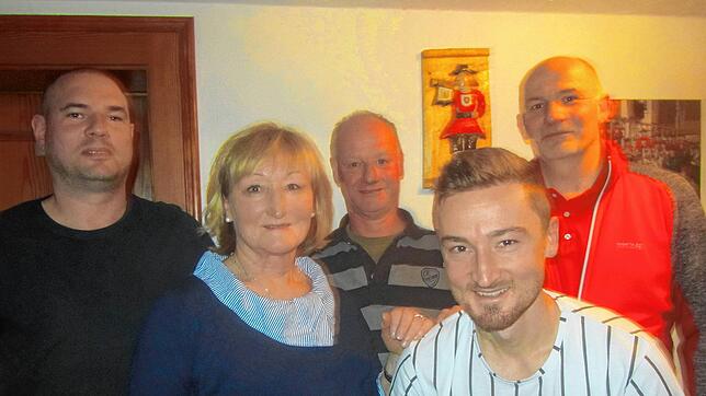 Unser Bild zeigt von links Simon Keller, Hasenchefin Marlies Aschmann, Werner Elsässer, Christian Aschmann und Michael Vetter. Bild: ...