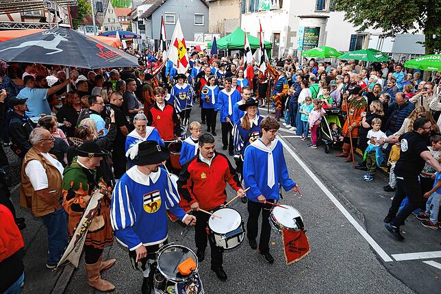 Bild 19: Wollmatinger Dorffest 2025: Jetzt wird der Engelsteig zur Partymeile