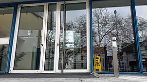 Das Landgericht Konstanz an der Unteren Laube. Hier wird aktuell ein Prozess gegen drei Männer geführt, die wegen Drogenhandels ...