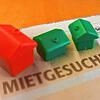 (Symbolbild) In Konstanz ist der Wohnungsmarkt hart umkämpft. Es ist schwer, eine günstige Wohnung zu finden.