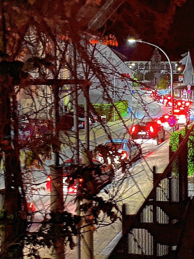 Am Samstag, 5. Juni, waren hunderte hochmotorisierten Autos in Konstanz unterwegs.