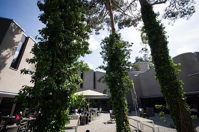 Eine der Gärten des Vereinsnetzwerks: Im MAC-Museumsgarten in Singen kann man in einer eindrucksvollen Gartenlandschaft nicht nur ...