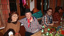 Bild : Volles Haus beim Weiberball im Frieden